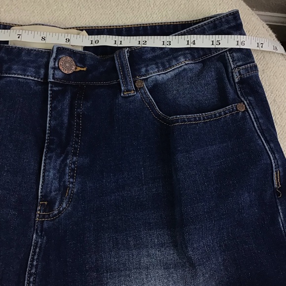 Soft Surroundings Ultimate Denim Straight Leg Jeans blue with fading Size 12 - Picture 9 of 13